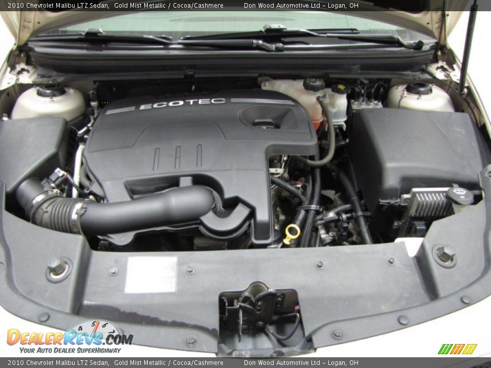 2010 Chevrolet Malibu LTZ Sedan Gold Mist Metallic / Cocoa/Cashmere Photo #4