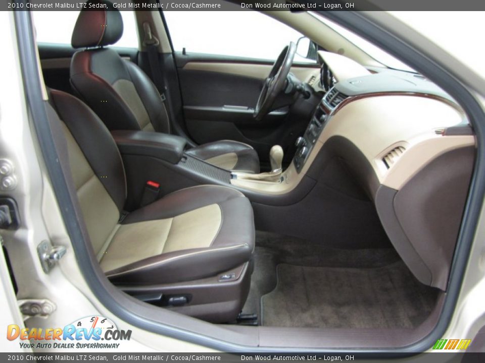 2010 Chevrolet Malibu LTZ Sedan Gold Mist Metallic / Cocoa/Cashmere Photo #8