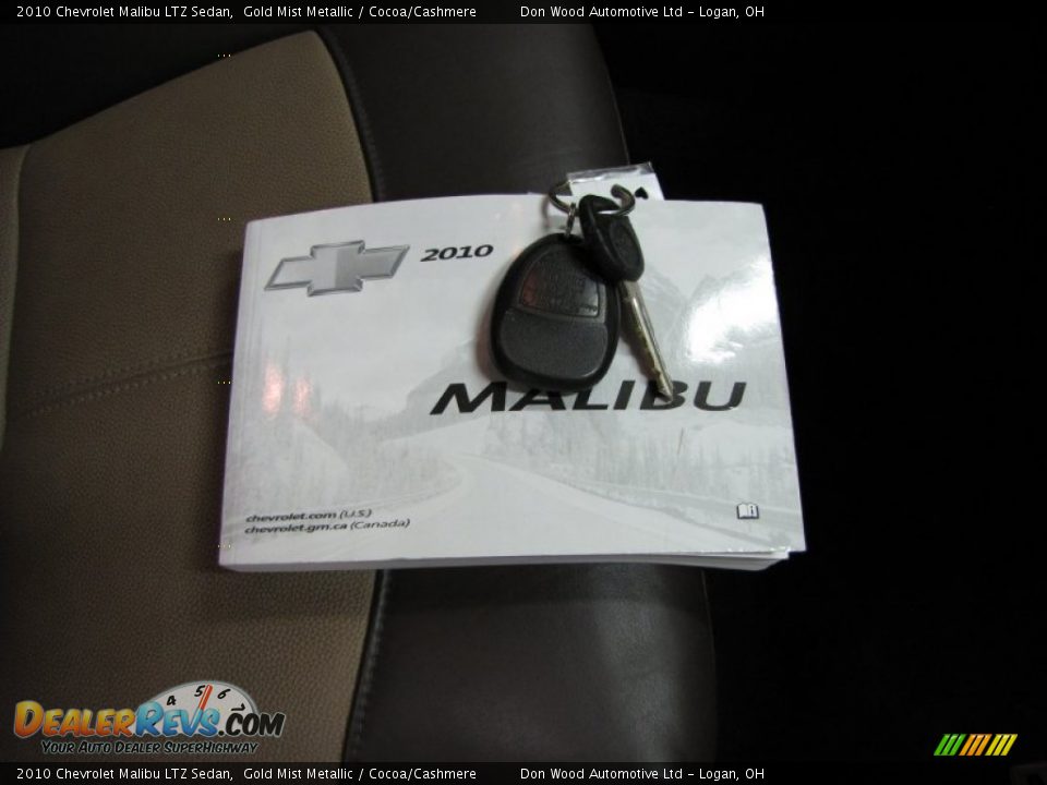 2010 Chevrolet Malibu LTZ Sedan Gold Mist Metallic / Cocoa/Cashmere Photo #28