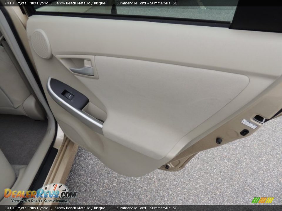 2010 Toyota Prius Hybrid II Sandy Beach Metallic / Bisque Photo #11