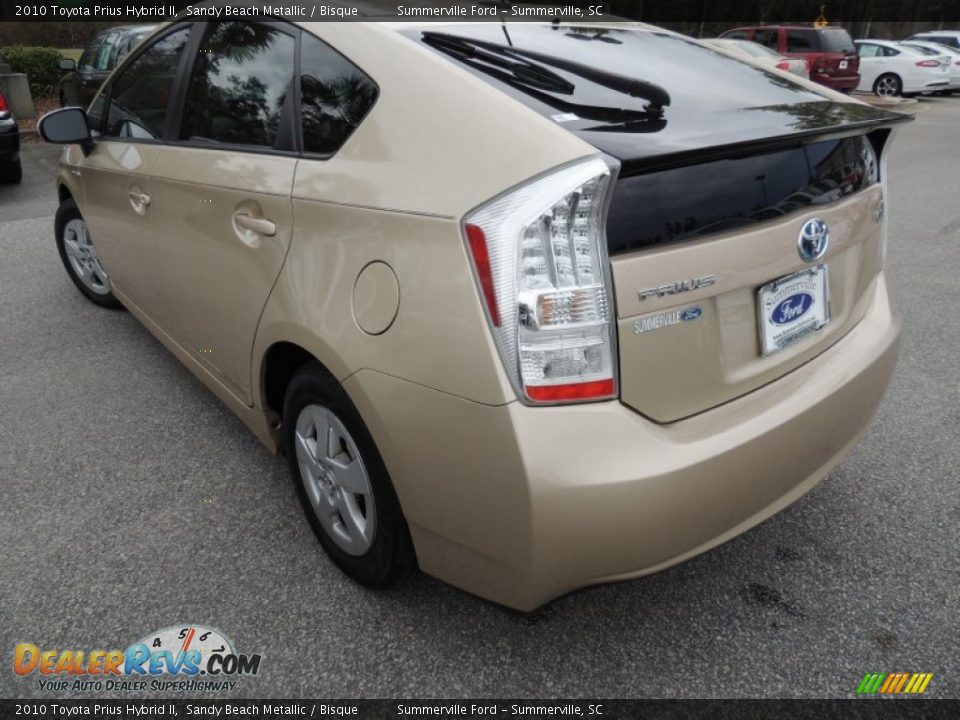 2010 Toyota Prius Hybrid II Sandy Beach Metallic / Bisque Photo #15