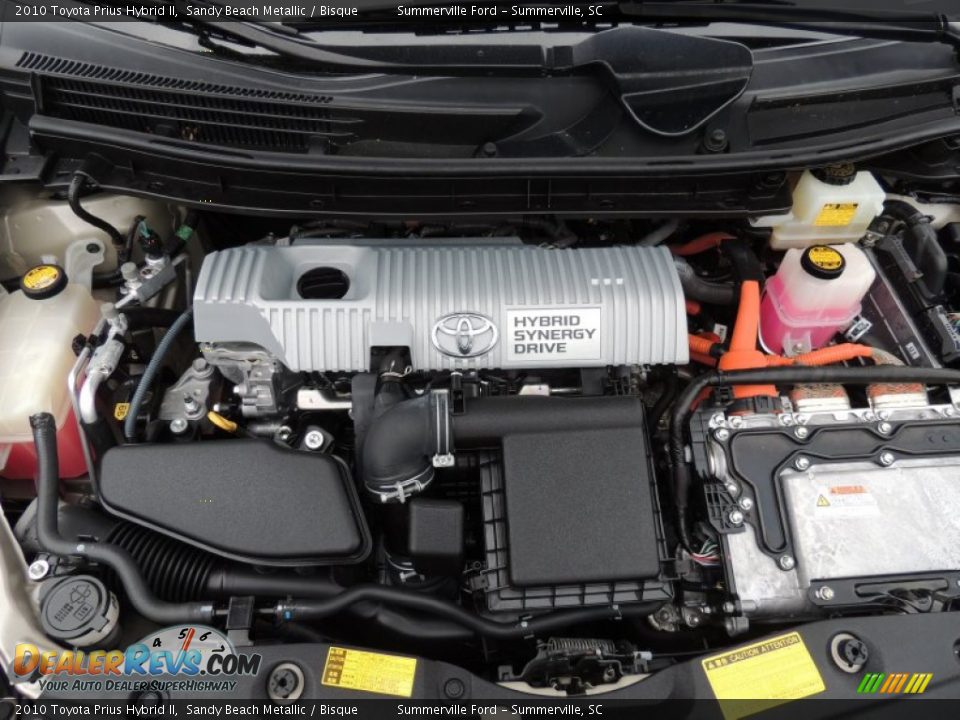 2010 Toyota Prius Hybrid II Sandy Beach Metallic / Bisque Photo #18