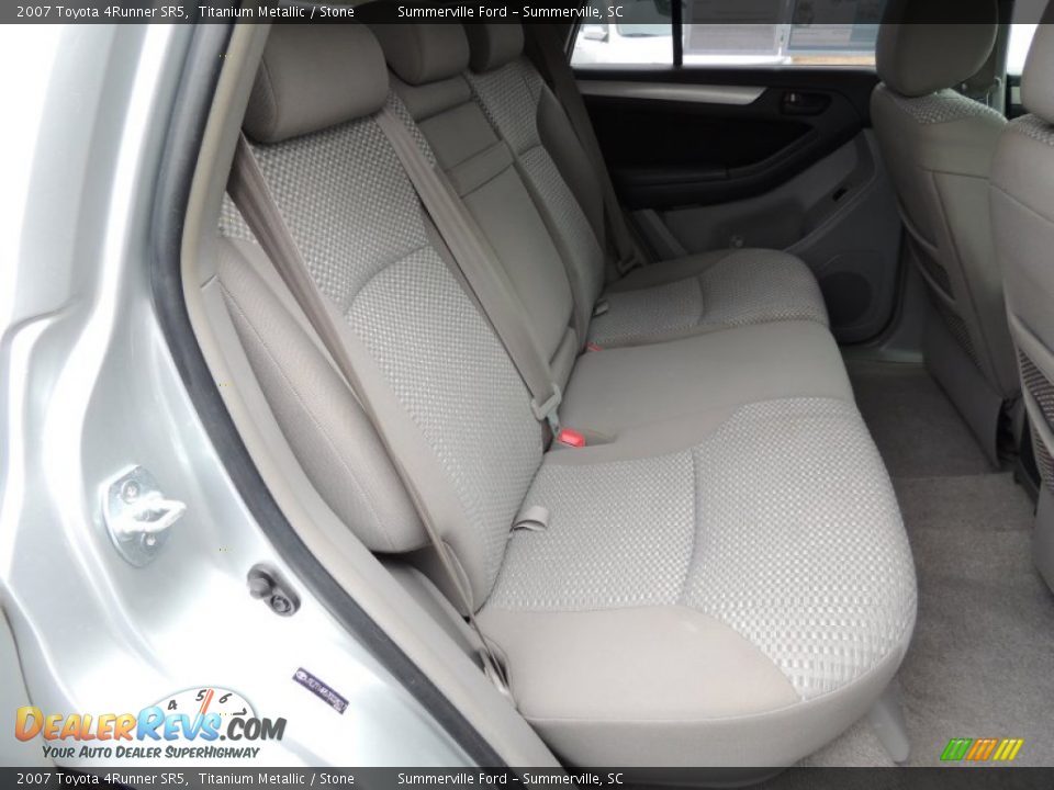 2007 Toyota 4Runner SR5 Titanium Metallic / Stone Photo #10