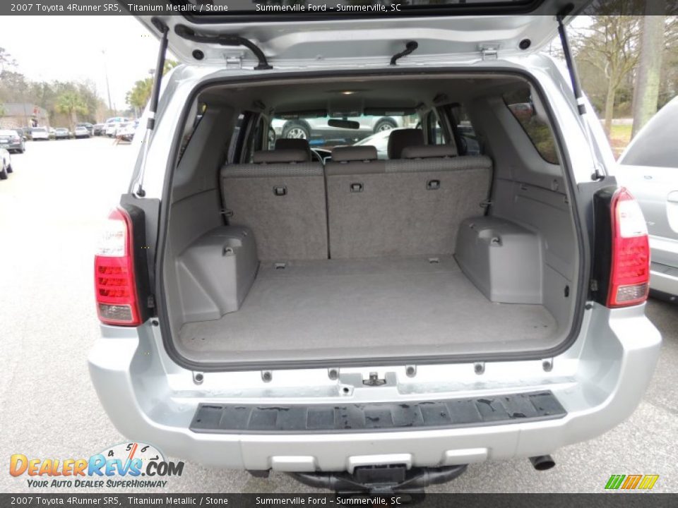 2007 Toyota 4Runner SR5 Titanium Metallic / Stone Photo #15