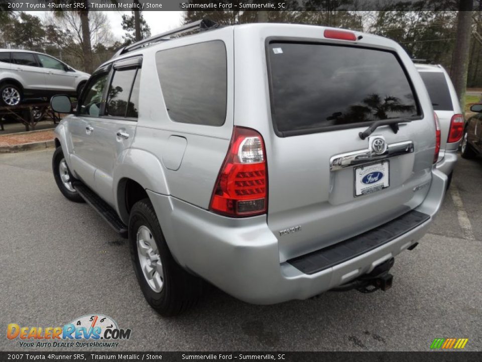 2007 Toyota 4Runner SR5 Titanium Metallic / Stone Photo #16