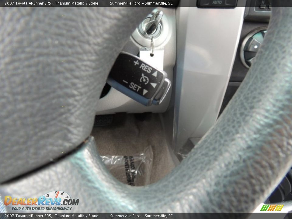 2007 Toyota 4Runner SR5 Titanium Metallic / Stone Photo #21
