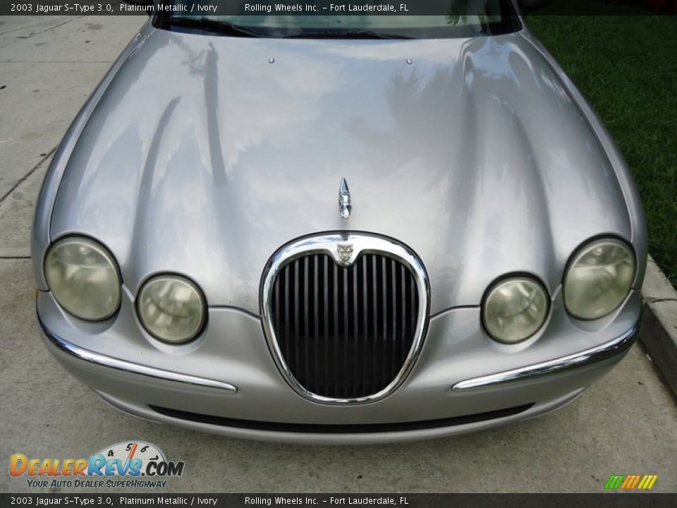 2003 Jaguar S-Type 3.0 Platinum Metallic / Ivory Photo #23