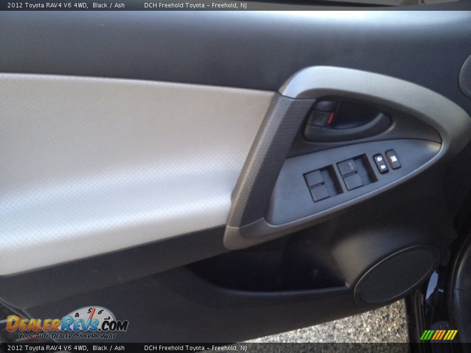 2012 Toyota RAV4 V6 4WD Black / Ash Photo #14