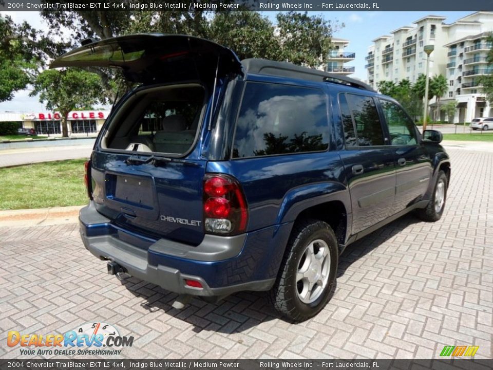 2004 Chevrolet TrailBlazer EXT LS 4x4 Indigo Blue Metallic / Medium Pewter Photo #11