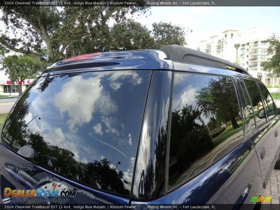 2004 Chevrolet TrailBlazer EXT LS 4x4 Indigo Blue Metallic / Medium Pewter Photo #18