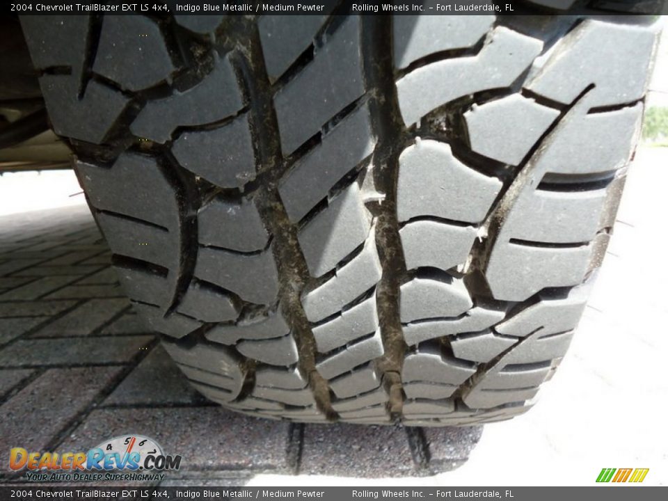 2004 Chevrolet TrailBlazer EXT LS 4x4 Indigo Blue Metallic / Medium Pewter Photo #22