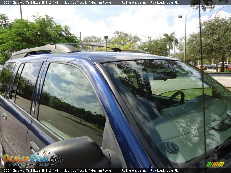 2004 Chevrolet TrailBlazer EXT LS 4x4 Indigo Blue Metallic / Medium Pewter Photo #26