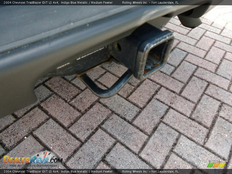 2004 Chevrolet TrailBlazer EXT LS 4x4 Indigo Blue Metallic / Medium Pewter Photo #34