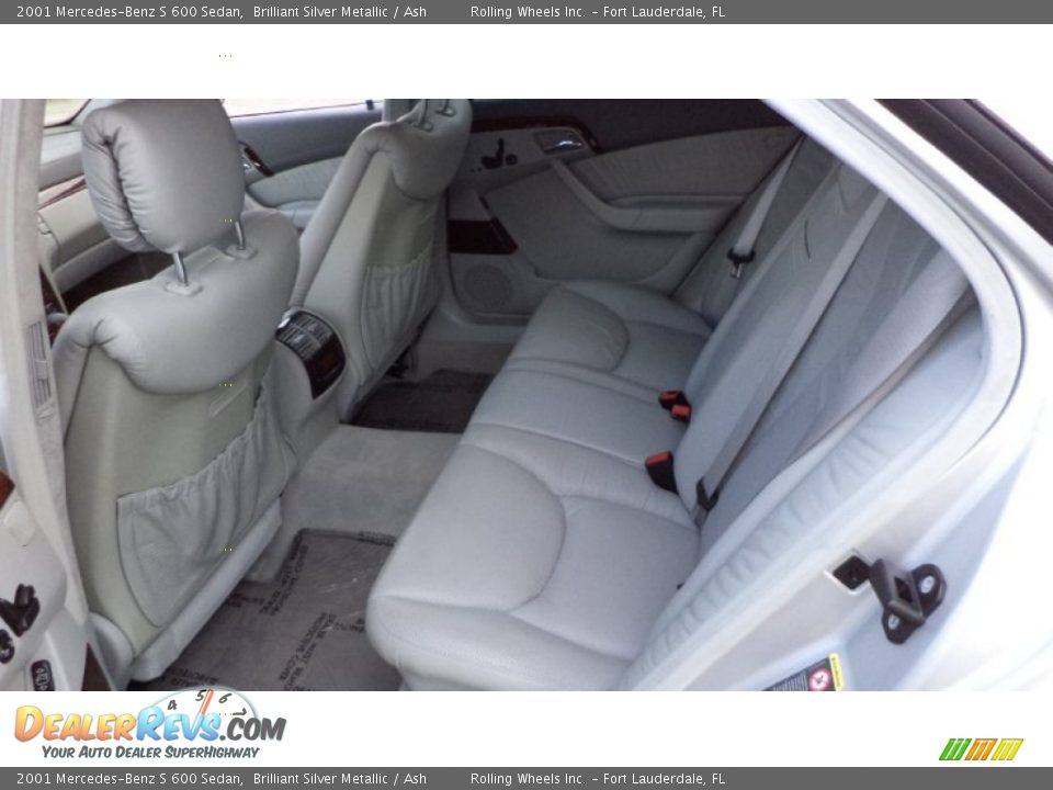 Rear Seat of 2001 Mercedes-Benz S 600 Sedan Photo #10