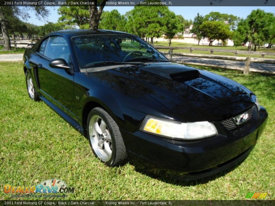 2001 Ford Mustang GT Coupe Black / Dark Charcoal Photo #1