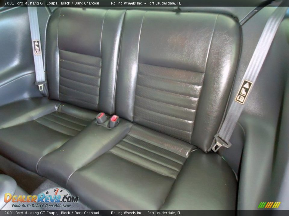 Rear Seat of 2001 Ford Mustang GT Coupe Photo #7