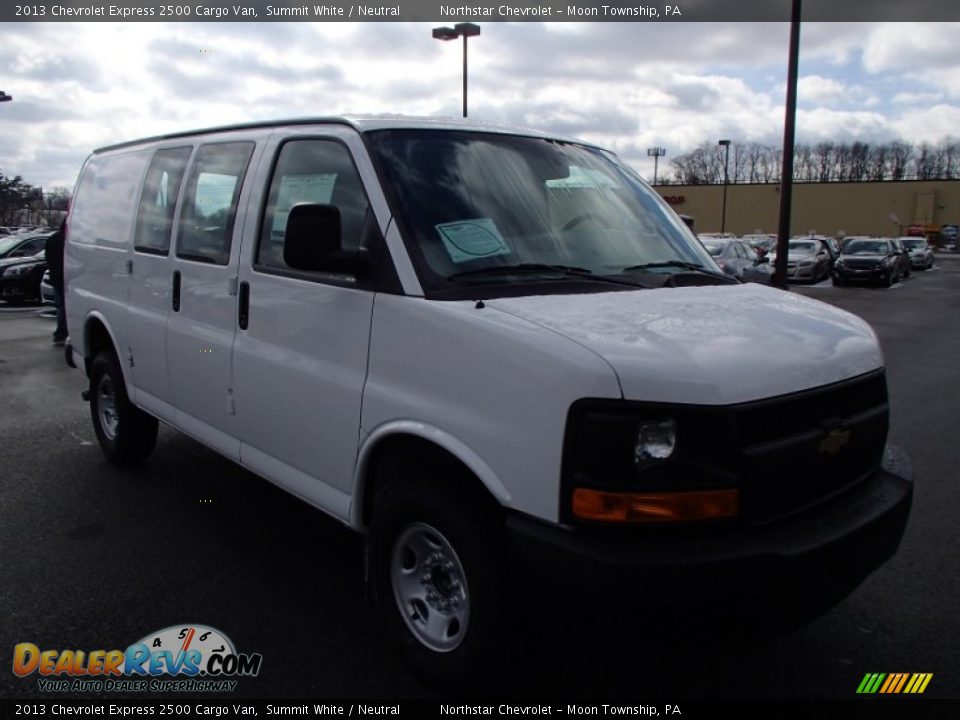 2013 Chevrolet Express 2500 Cargo Van Summit White / Neutral Photo #2