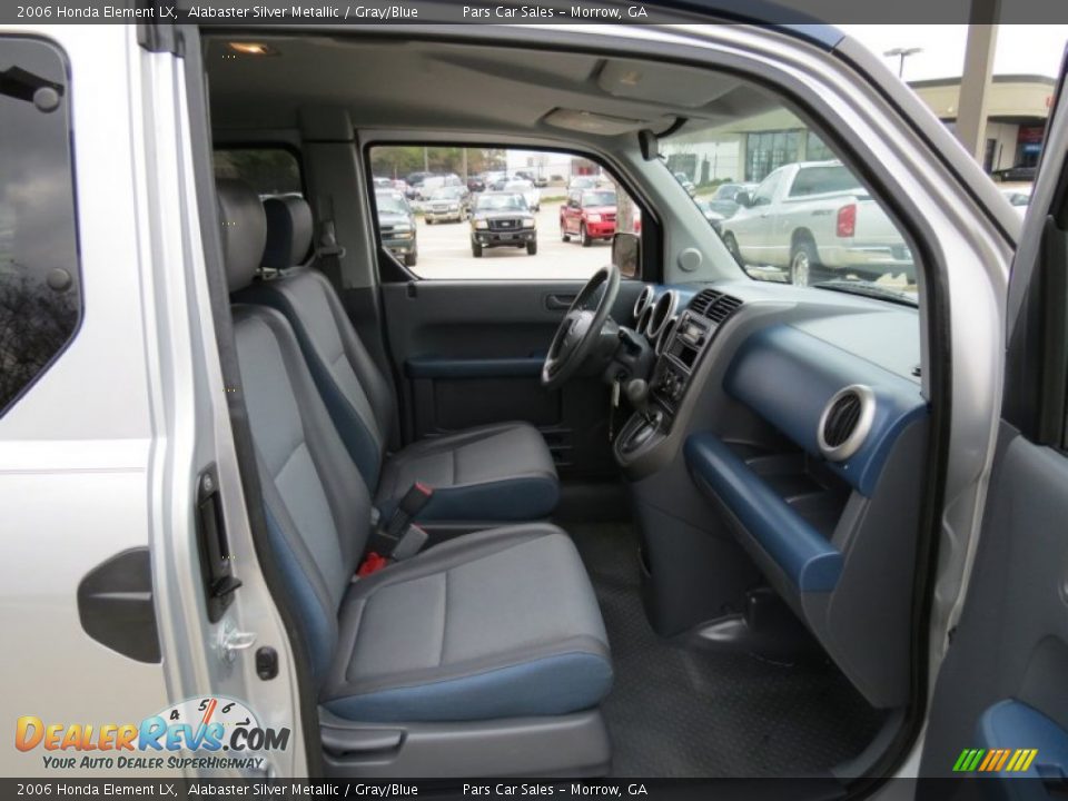 Front Seat of 2006 Honda Element LX Photo #10