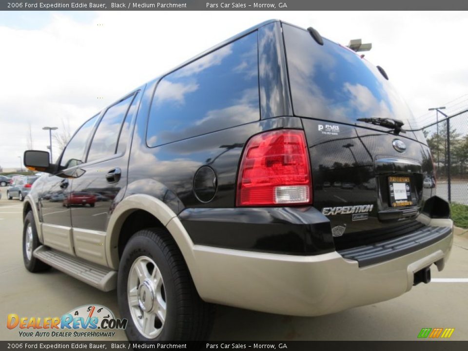 2006 Ford Expedition Eddie Bauer Black / Medium Parchment Photo #2