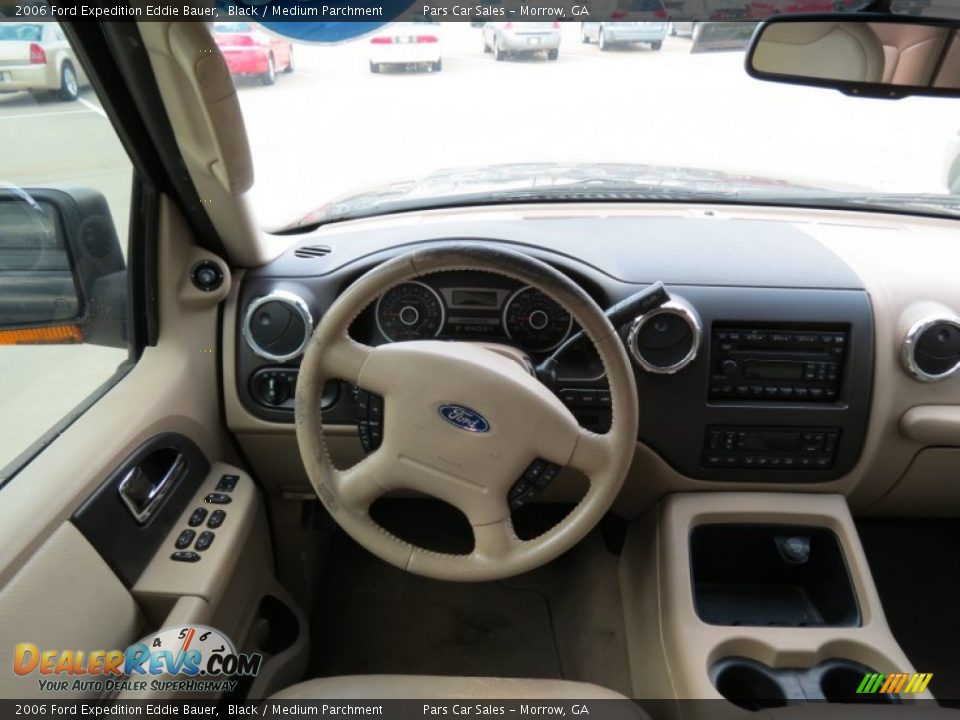 2006 Ford Expedition Eddie Bauer Black / Medium Parchment Photo #10