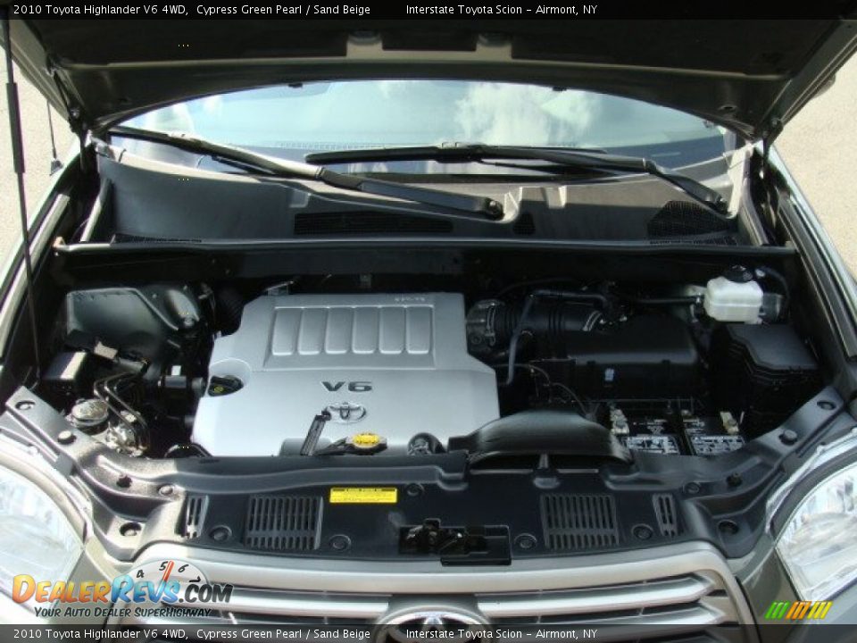 2010 Toyota Highlander V6 4WD Cypress Green Pearl / Sand Beige Photo #27