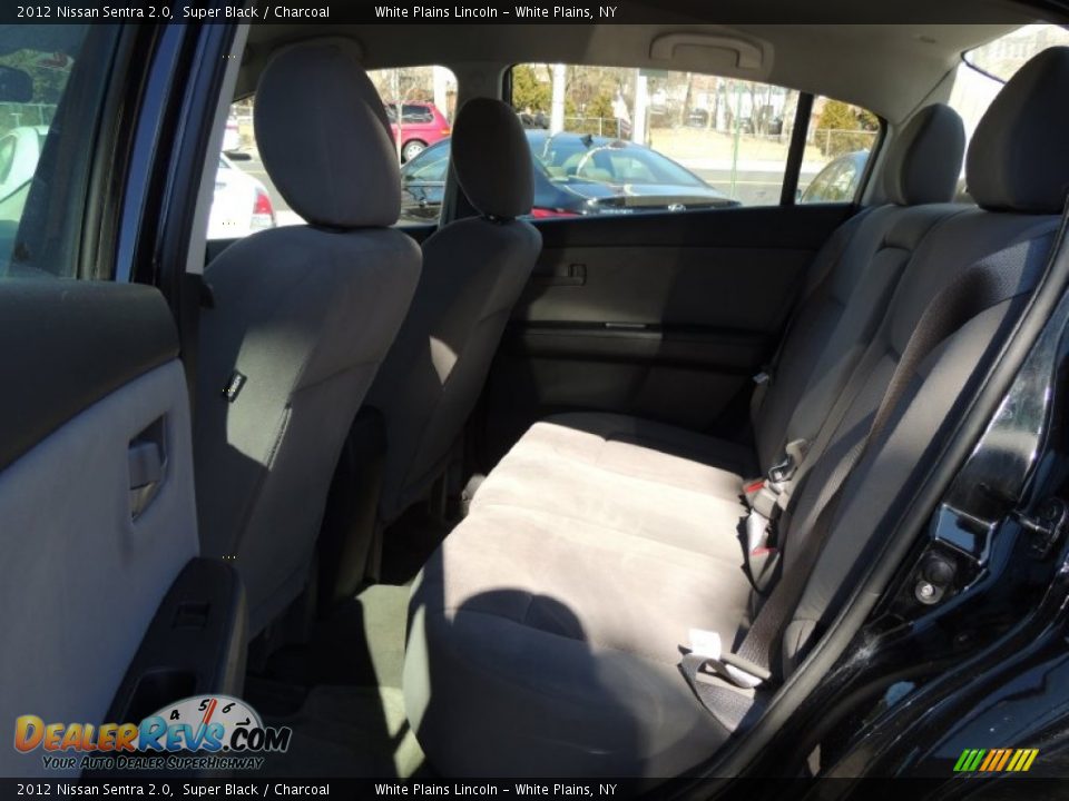 2012 Nissan Sentra 2.0 Super Black / Charcoal Photo #10