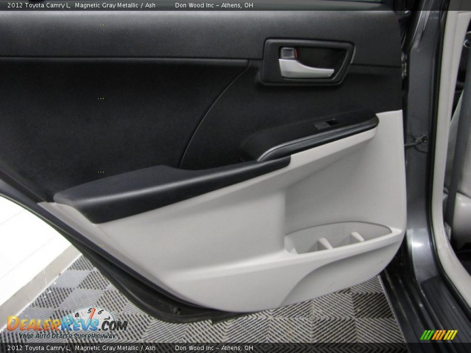 2012 Toyota Camry L Magnetic Gray Metallic / Ash Photo #12