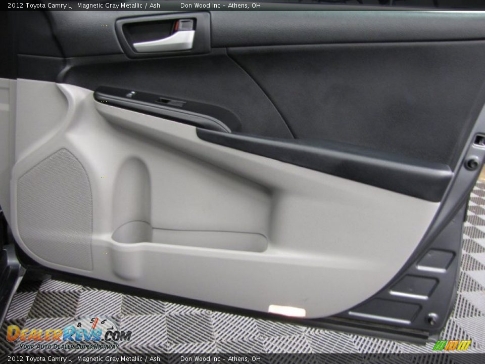 2012 Toyota Camry L Magnetic Gray Metallic / Ash Photo #14