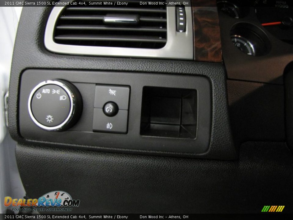 2011 GMC Sierra 1500 SL Extended Cab 4x4 Summit White / Ebony Photo #25