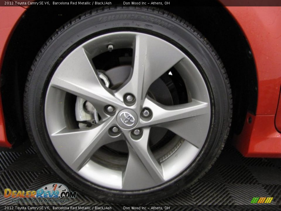 2012 Toyota Camry SE V6 Barcelona Red Metallic / Black/Ash Photo #25