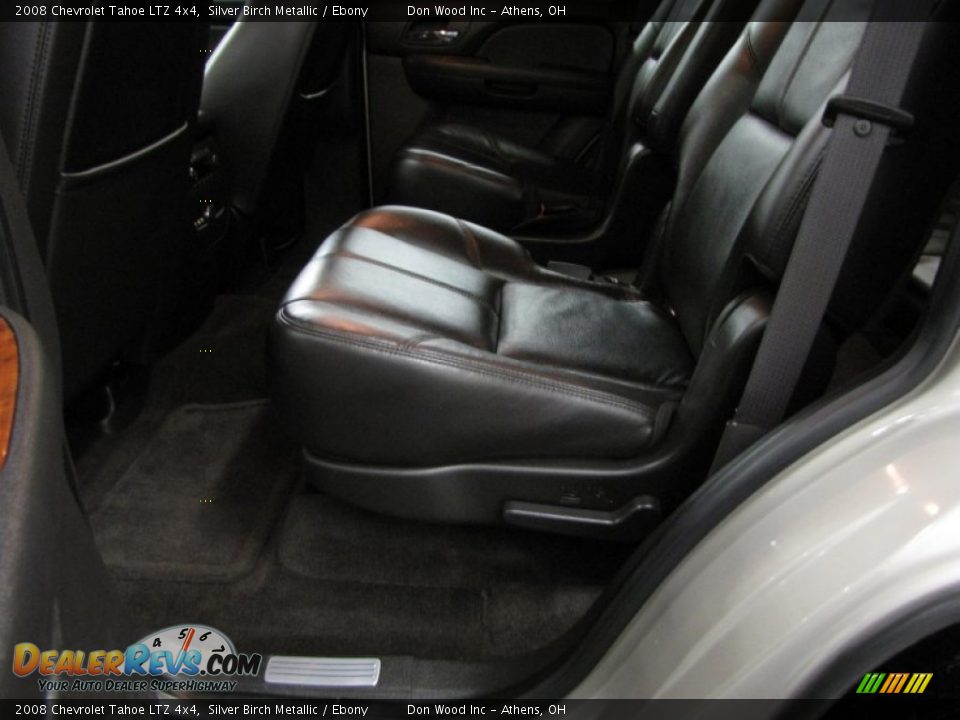2008 Chevrolet Tahoe LTZ 4x4 Silver Birch Metallic / Ebony Photo #9