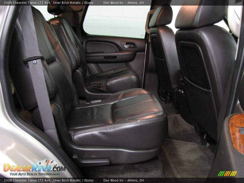 2008 Chevrolet Tahoe LTZ 4x4 Silver Birch Metallic / Ebony Photo #12