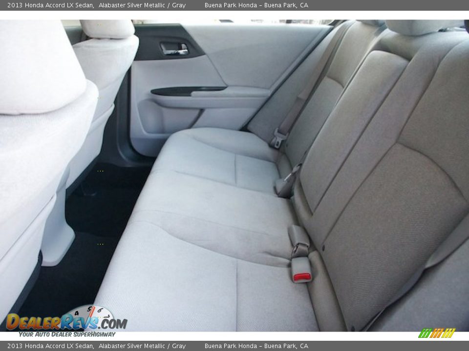2013 Honda Accord LX Sedan Alabaster Silver Metallic / Gray Photo #12
