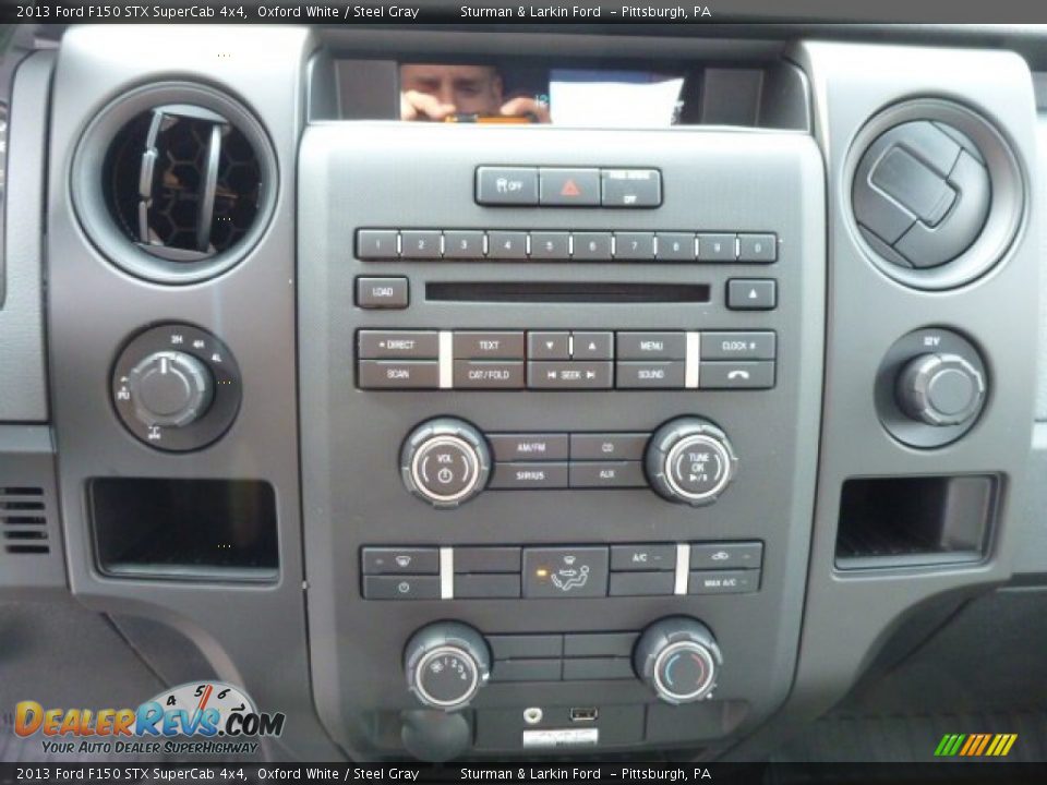 Controls of 2013 Ford F150 STX SuperCab 4x4 Photo #14