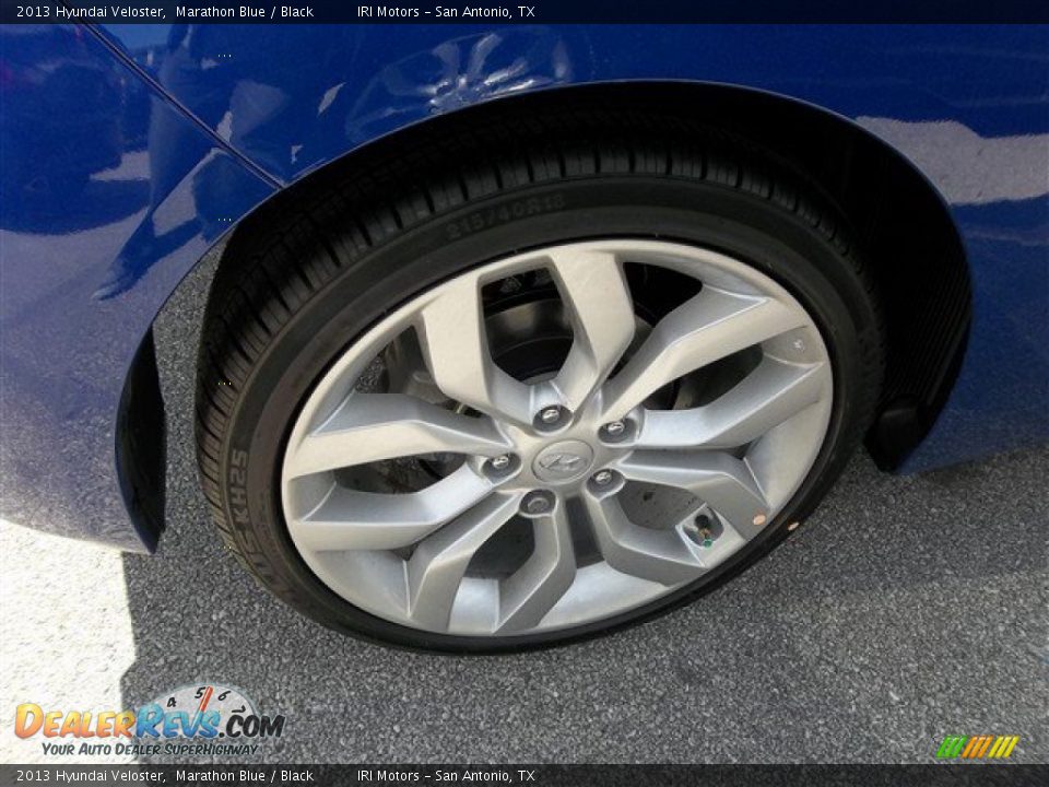 2013 Hyundai Veloster  Wheel Photo #6