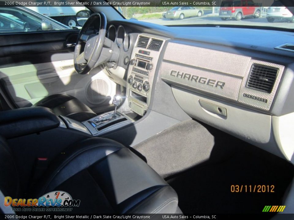 2006 Dodge Charger R/T Bright Silver Metallic / Dark Slate Gray/Light Graystone Photo #19