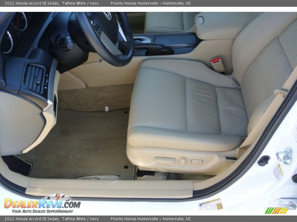 2012 Honda Accord SE Sedan Taffeta White / Ivory Photo #9