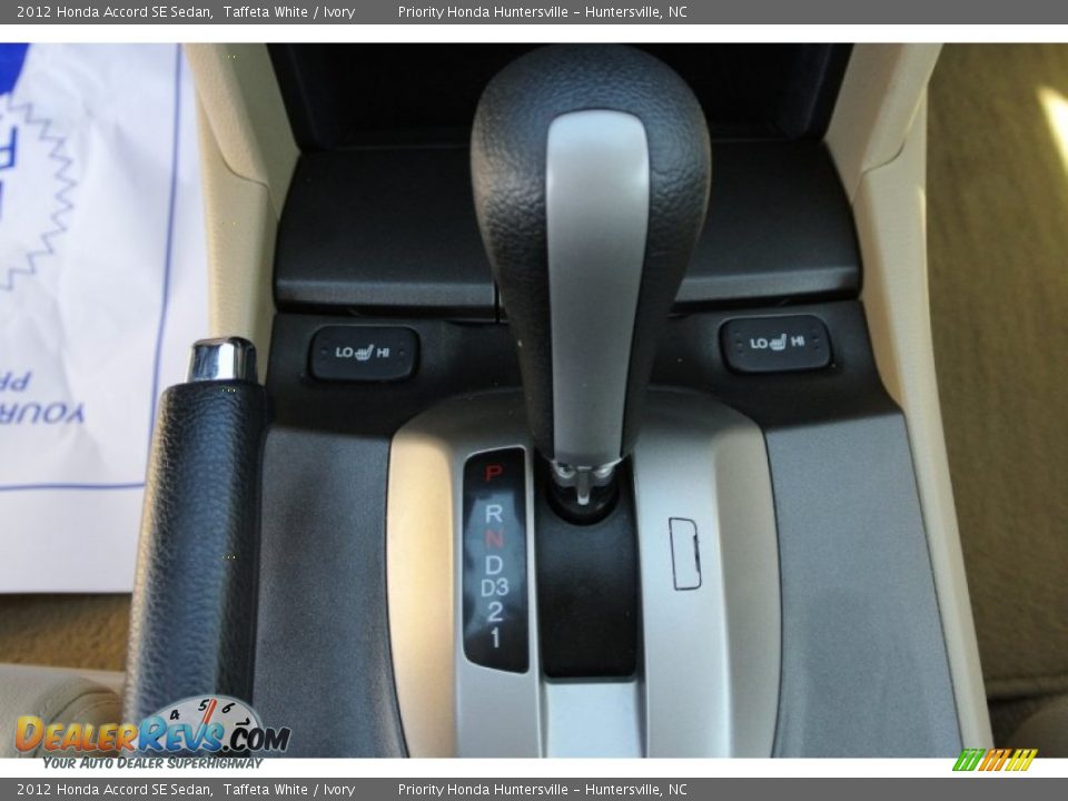 2012 Honda Accord SE Sedan Taffeta White / Ivory Photo #13