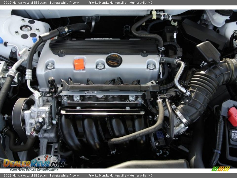 2012 Honda Accord SE Sedan Taffeta White / Ivory Photo #24
