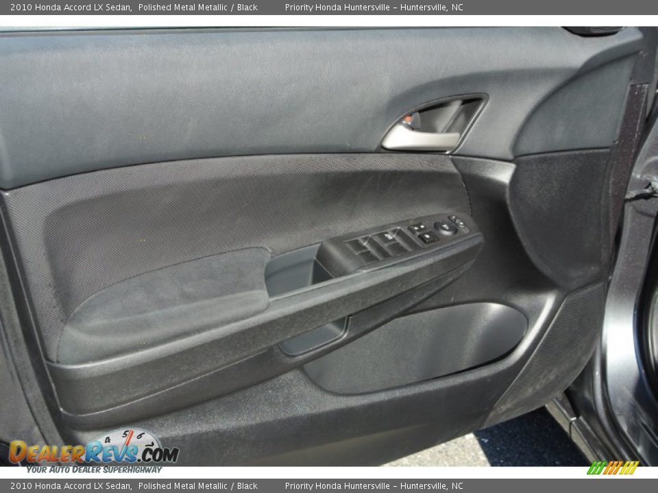 2010 Honda Accord LX Sedan Polished Metal Metallic / Black Photo #11