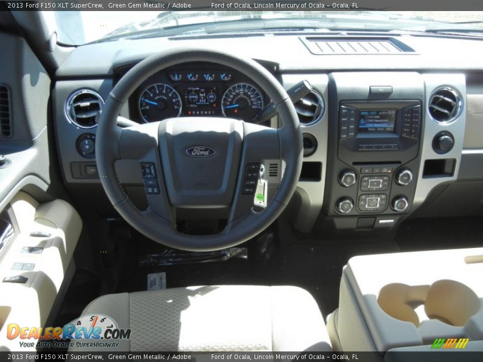 2013 Ford F150 XLT SuperCrew Green Gem Metallic / Adobe Photo #8