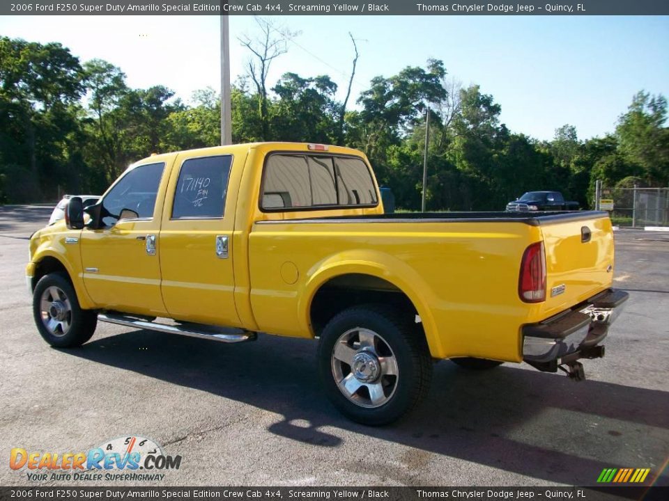 2006 Ford F250 Super Duty Amarillo Special Edition Crew Cab 4x4 Screaming Yellow / Black Photo #4