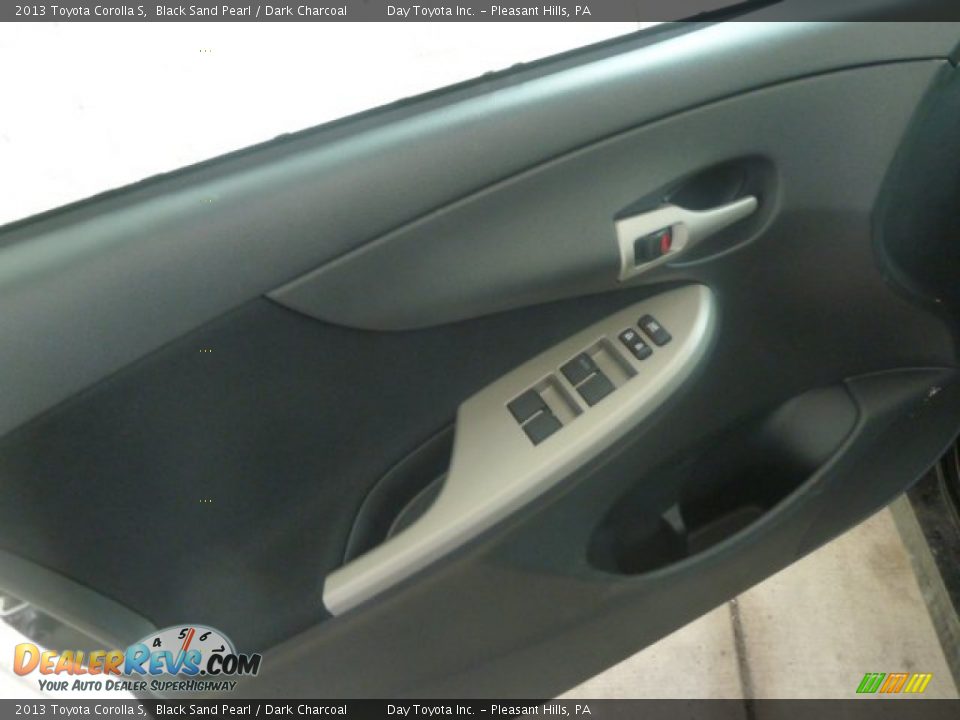 2013 Toyota Corolla S Black Sand Pearl / Dark Charcoal Photo #16
