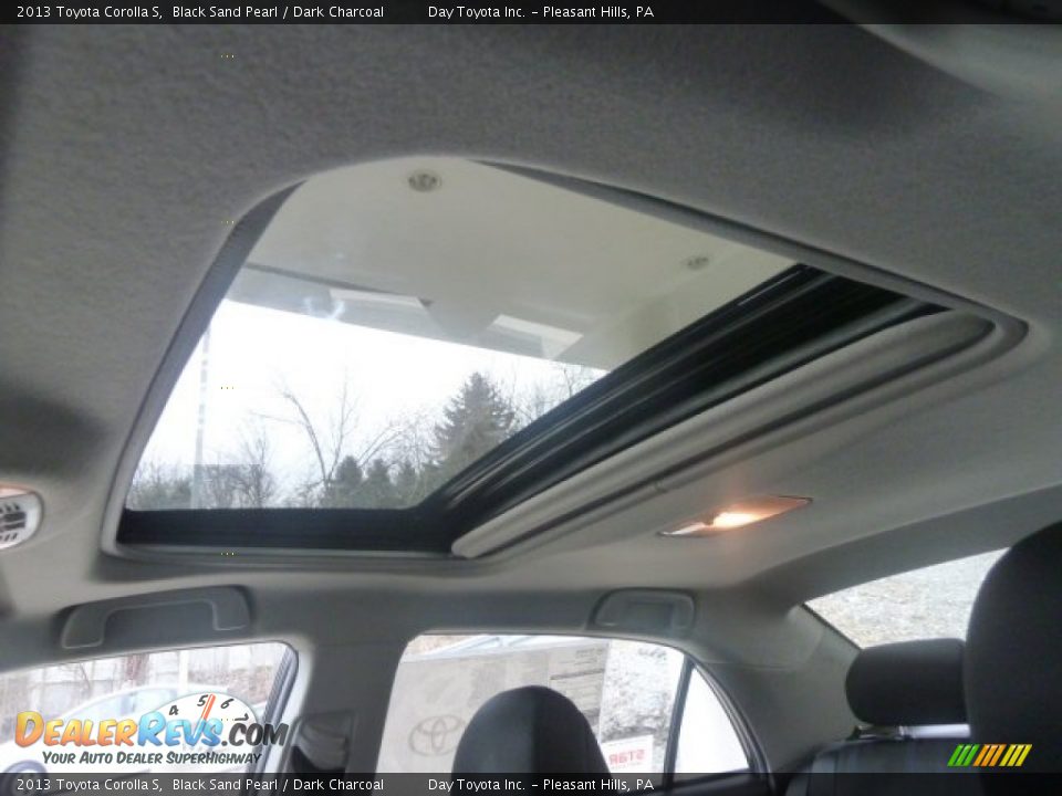2013 Toyota Corolla S Black Sand Pearl / Dark Charcoal Photo #17