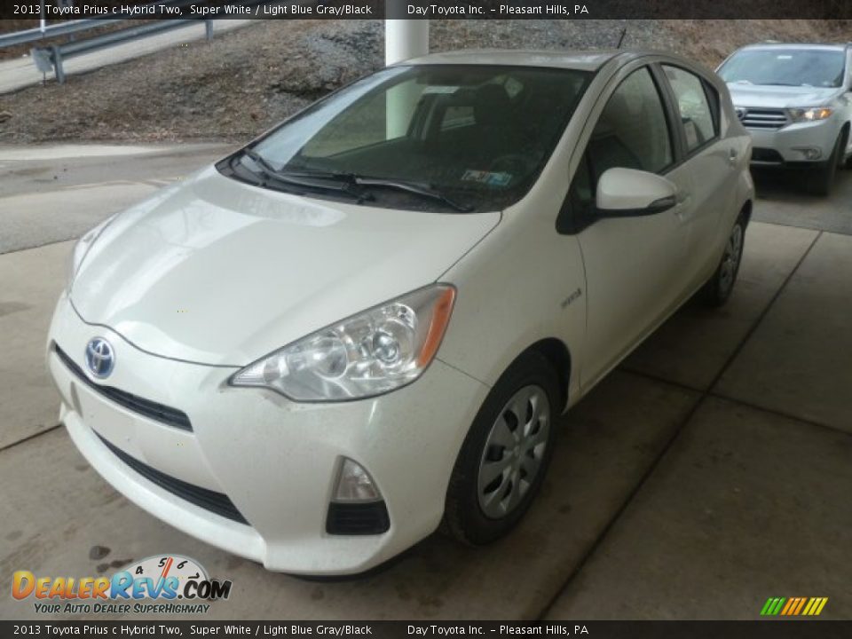 2013 Toyota Prius c Hybrid Two Super White / Light Blue Gray/Black Photo #5