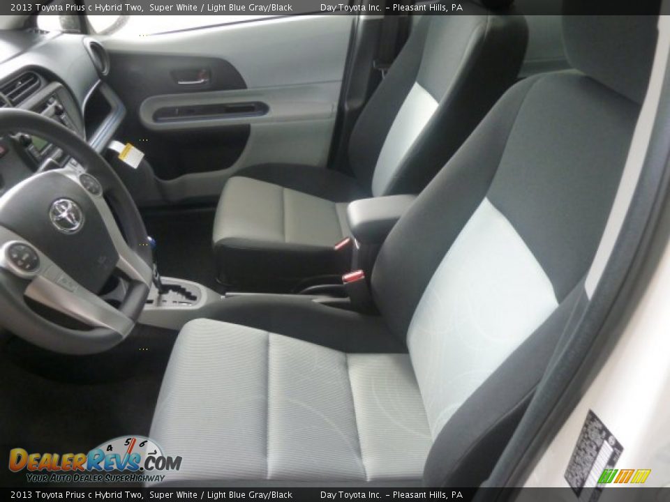 2013 Toyota Prius c Hybrid Two Super White / Light Blue Gray/Black Photo #13