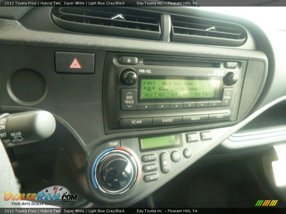 2013 Toyota Prius c Hybrid Two Super White / Light Blue Gray/Black Photo #18