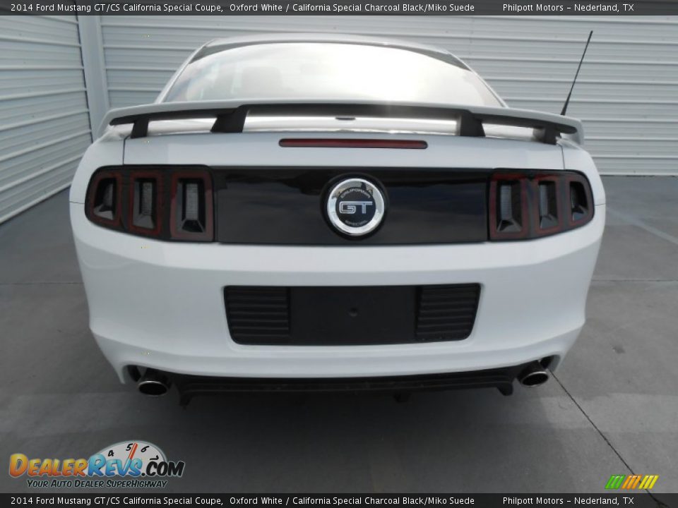 2014 Ford Mustang GT/CS California Special Coupe Oxford White / California Special Charcoal Black/Miko Suede Photo #5