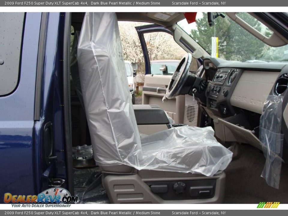 2009 Ford F250 Super Duty XLT SuperCab 4x4 Dark Blue Pearl Metallic / Medium Stone Photo #15