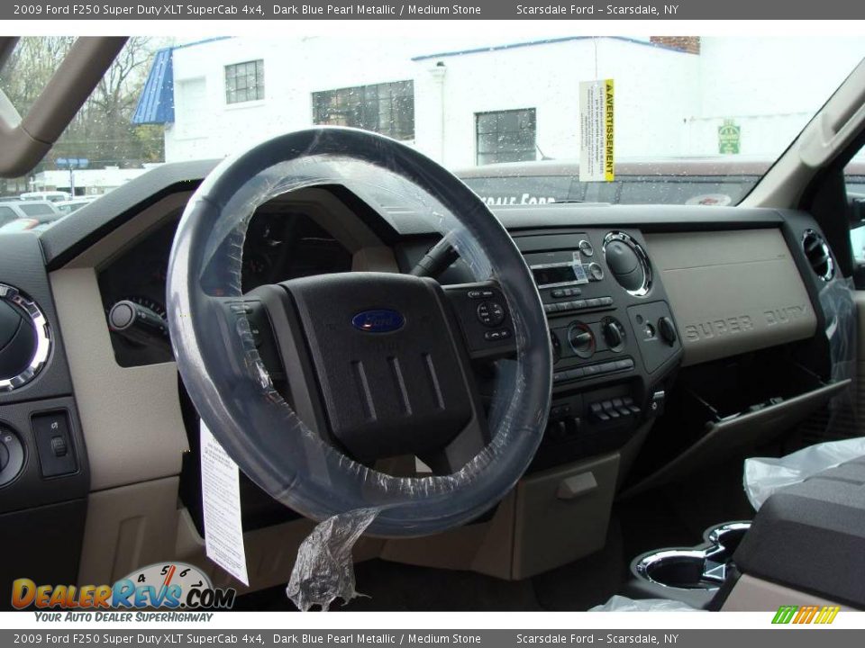 2009 Ford F250 Super Duty XLT SuperCab 4x4 Dark Blue Pearl Metallic / Medium Stone Photo #18